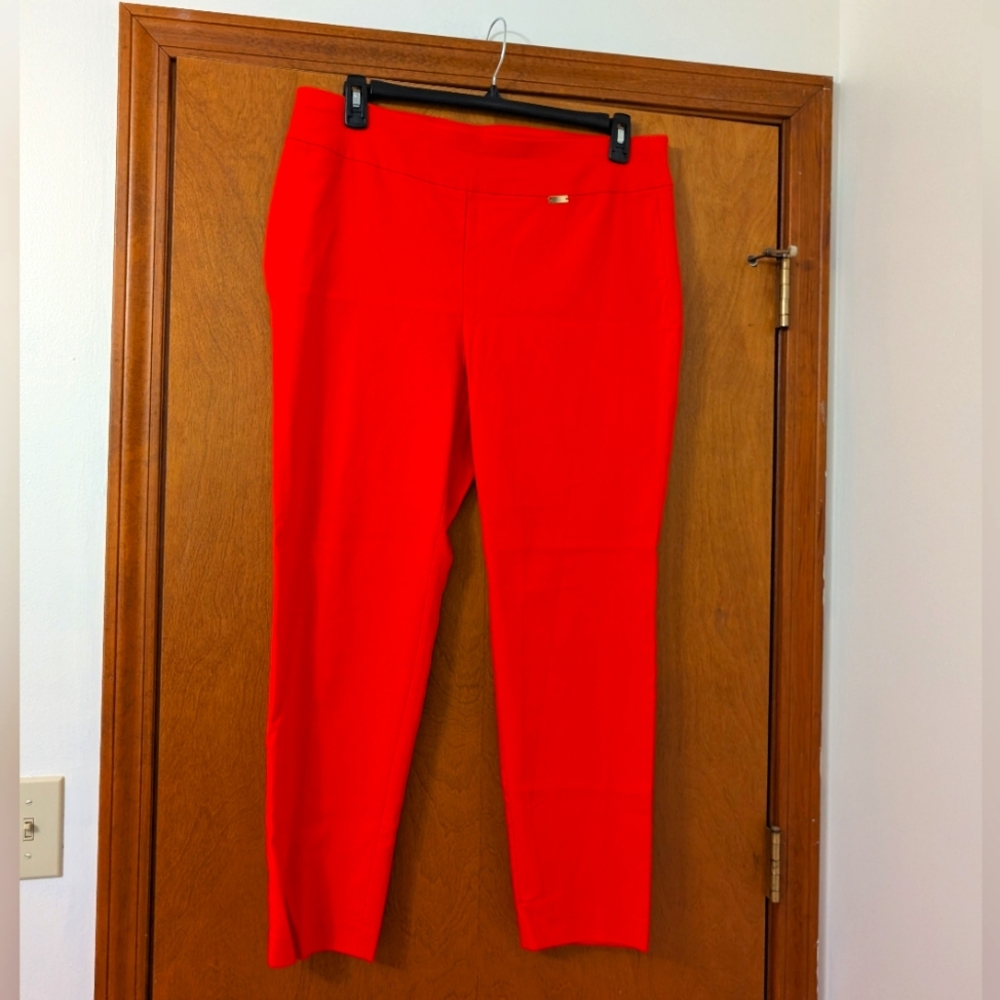 Like New! Vibrant Tangerine Women's Pants